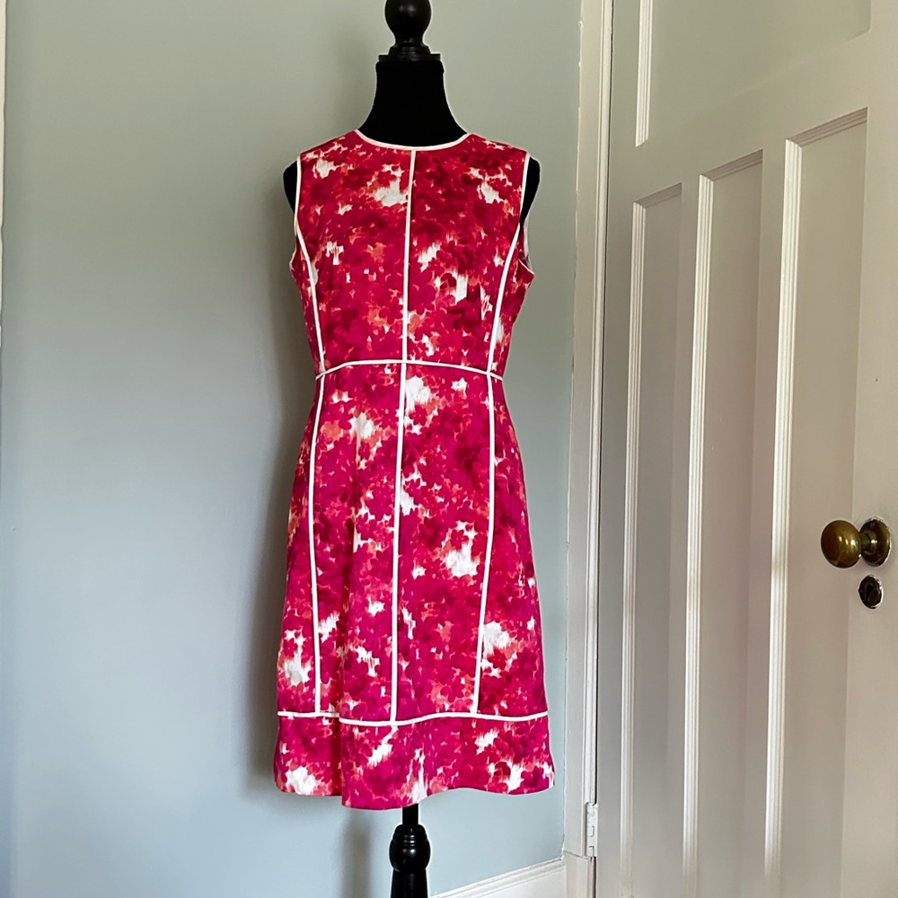 Chic Calvin Klein Cotton Sleeveless Dress in Shades of Pink
